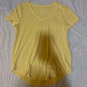 SO Pale Yellow Thin V Neck Size M